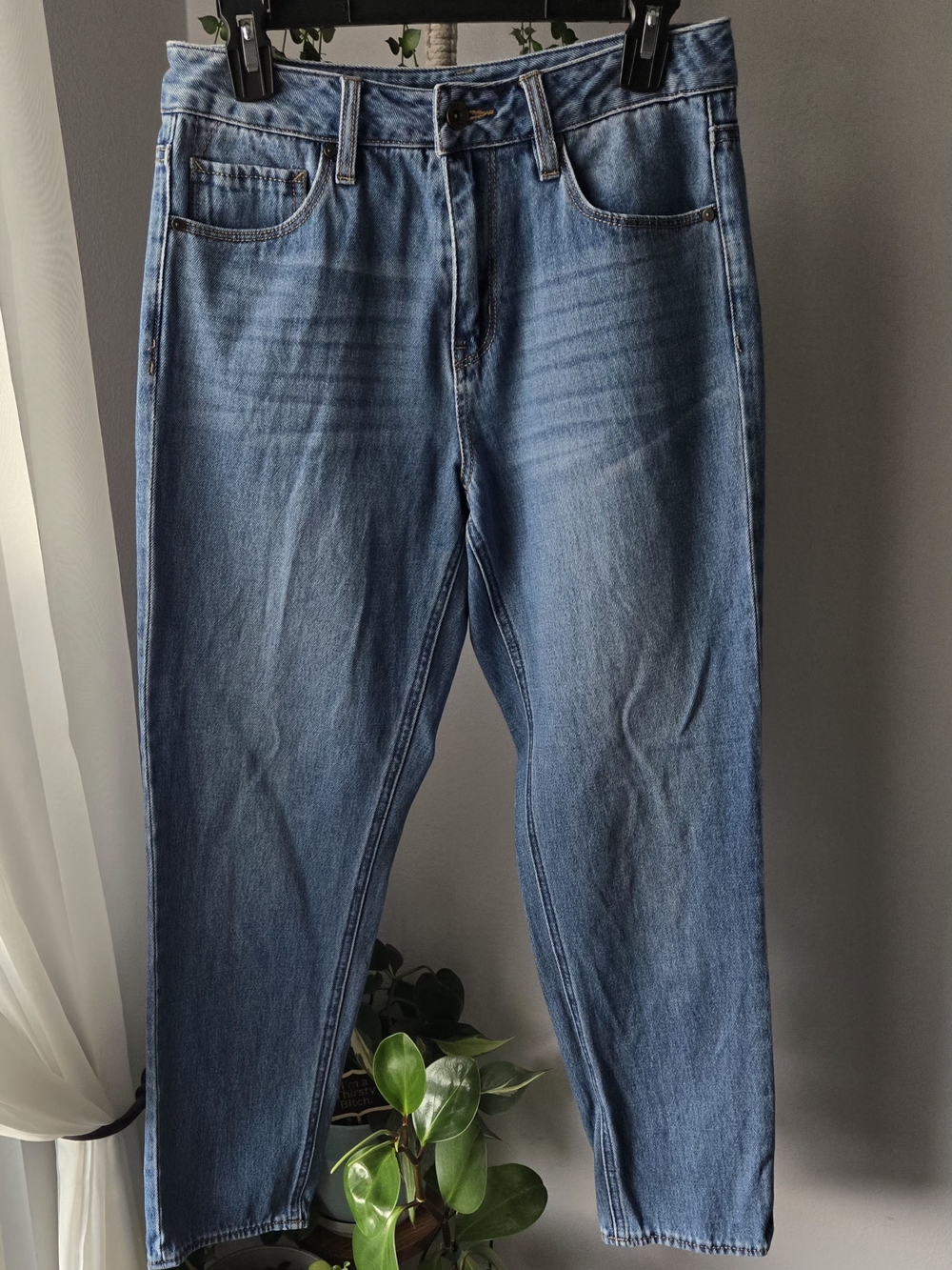 Empyre Eileen High Rise Mom Jeans Medium Wash Blue Denim Tapered Leg Size 5
